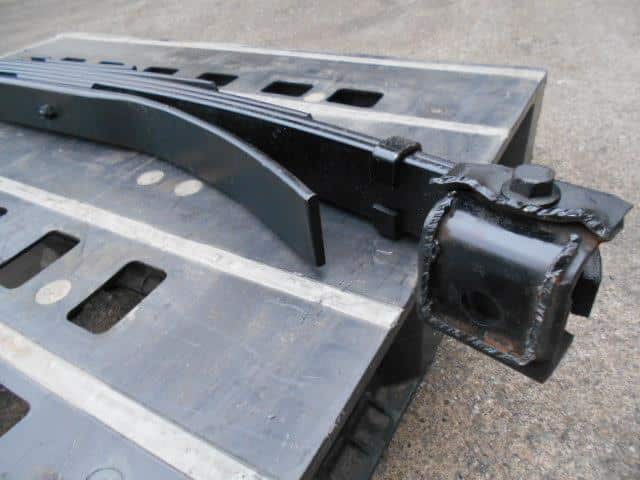 [Used]Rear Right Leaf Spring Assembly ISUZU ELF 2005 PB-NPR81AN ...