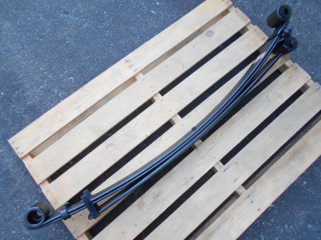 [Used]Rear Right Leaf Spring Assembly MITSUBISHI Canter 2002 KG-FB70AB ...
