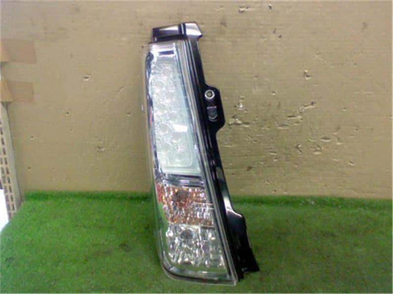Used]Left Tail Light SUZUKI Wagon R Stingray 2015 DAA-MH44S - BE