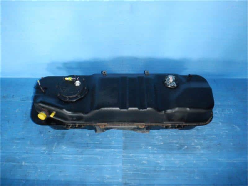 [Used]Fuel Tank SUZUKI Swift 2006 DBAZD11S 8910162813 BE FORWARD