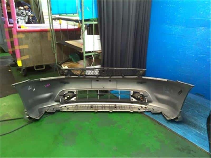 [Used]Front Bumper HONDA Stream 2001 LA-RN3 - BE FORWARD Auto Parts