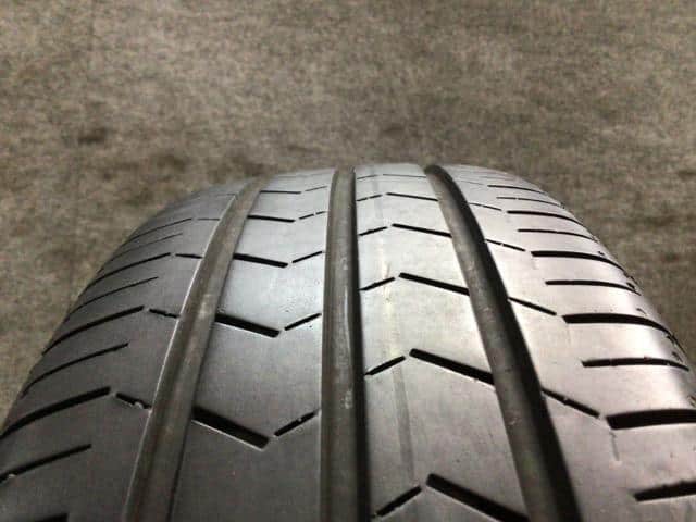 Used]Tire/Wheel Assembly DAIHATSU Taft 2021 6BA-LA900S 42611B2A40