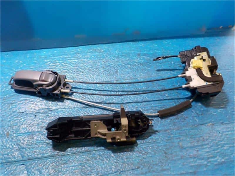 [Used]Rear Left Door Lock Actuator NISSAN March 2002 UA-AK12 82501AZ20A ...