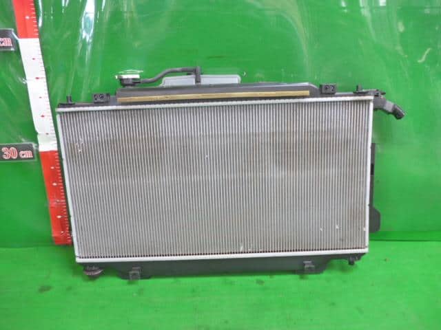 [Used]Radiator MAZDA Axela 2017 DBA-BM5FS PE2015200 - BE FORWARD Auto Parts