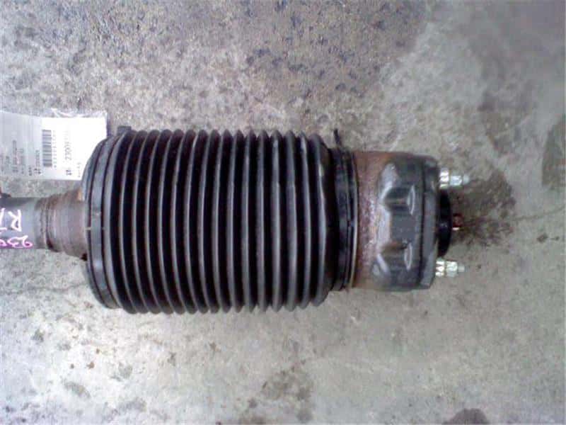 [Used]Rear Left Shock Absorber TOYOTA Harrier 2006 DBA-GSU36W - BE ...