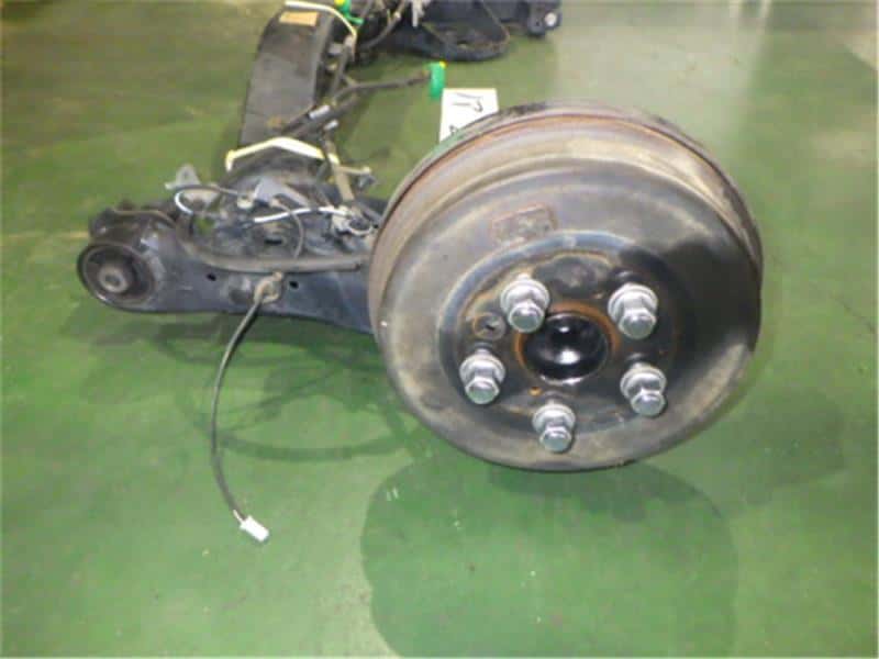 [Used]FR Axle Beam Assembly TOYOTA Noah 2014 3BA-ZRR80G 4210128470 - BE ...