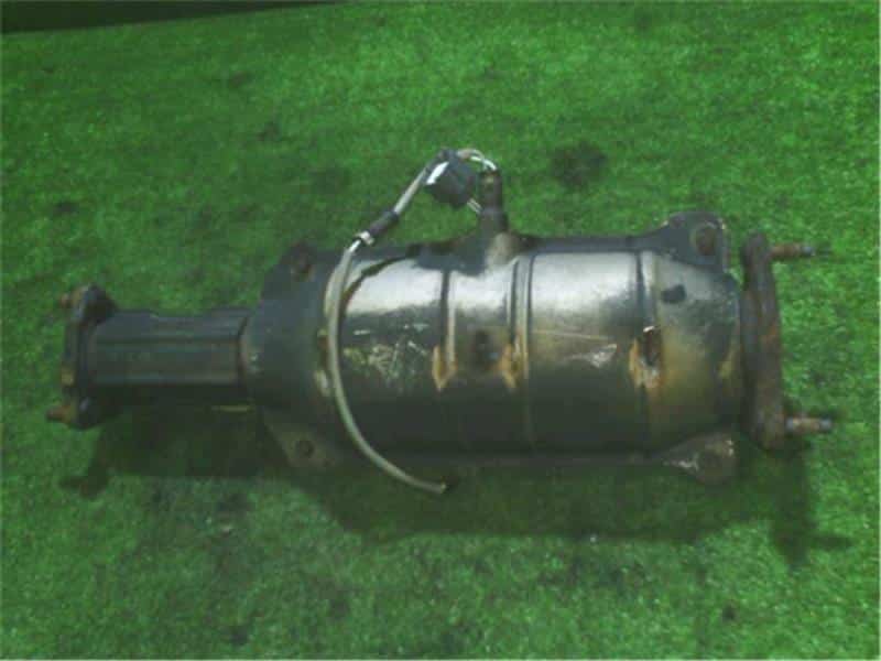 [Used]Catalytic Converter HONDA Odyssey 2004 ABARB2 18160RBBN00 BE