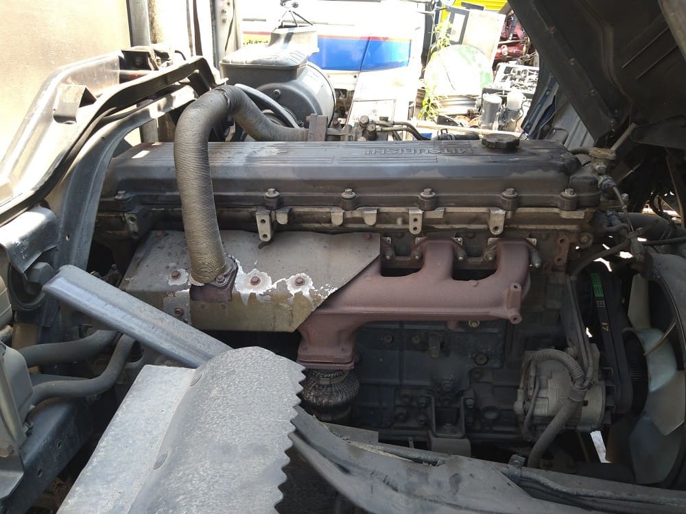 [Used]6M61(0A1) Engine Mitsubishi Fuso fighter August, 2003 KK-FK71GG ...