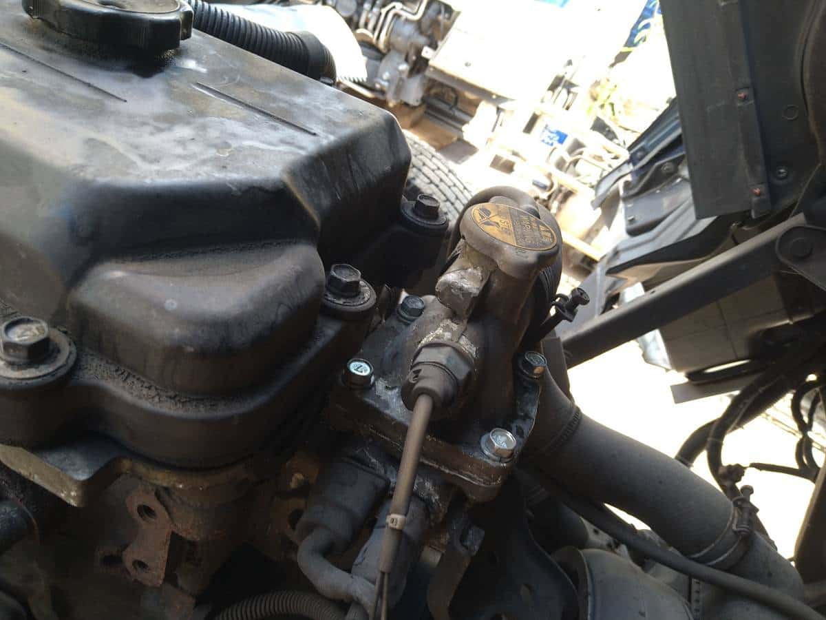 [Used]6M61(0A1) Engine Mitsubishi Fuso fighter August, 2003 KK-FK71GG ...