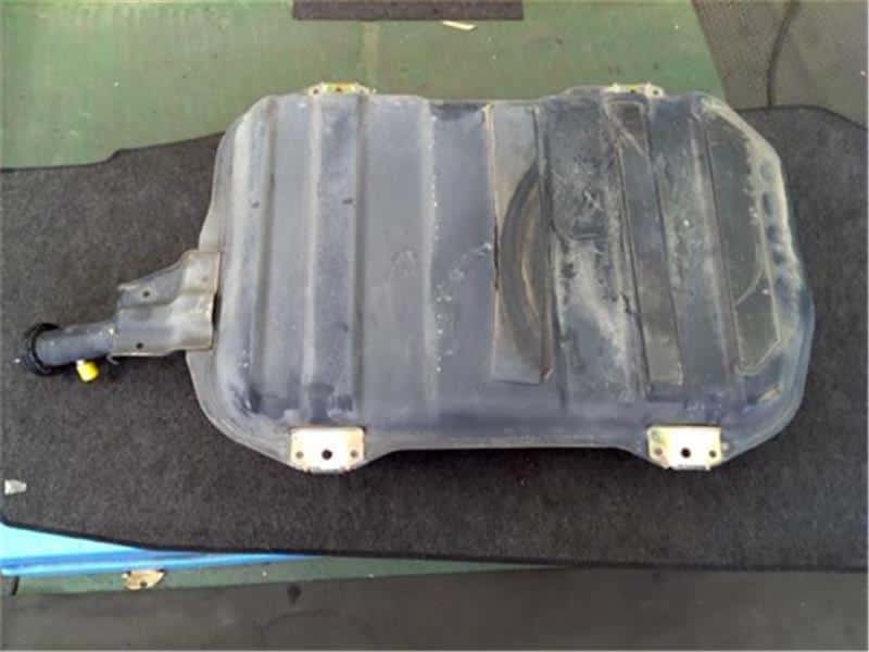 [Used]Fuel Tank DAIHATSU Hijet 2003 LES200P BE FORWARD Auto Parts