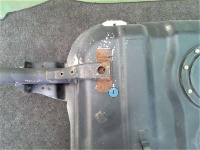 [Used]Fuel Tank DAIHATSU Hijet 2003 LES200P BE FORWARD Auto Parts