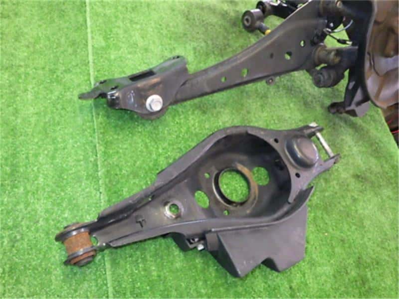 [Used]Rear Left Knuckle Hub Assembly TOYOTA Lexus nx 2015 DBAAGZ10