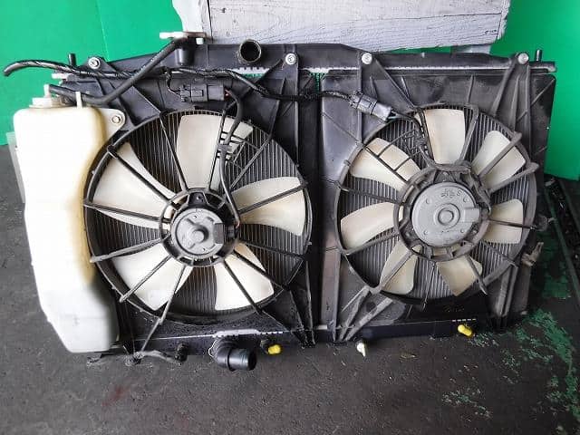 [Used]Radiator HONDA Odyssey DBA-RB1 19010RFE003 - BE FORWARD Auto Parts