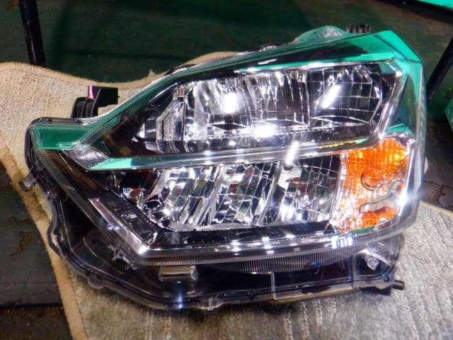 未使用品 ミライース ヘッドライト 左右 100-69043 【公式通販】
