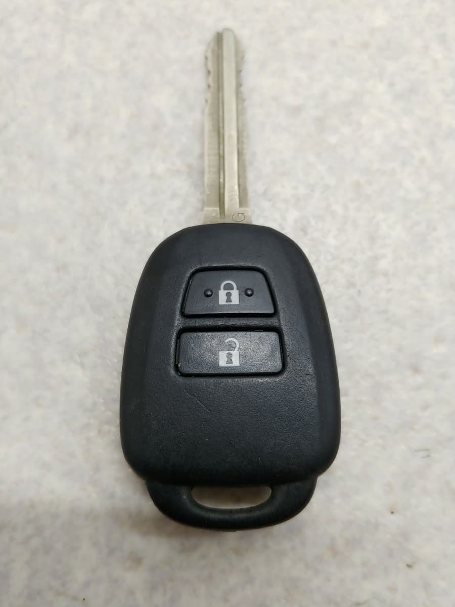 [Used]TRH200 Hiace Engine Control Unit / ECU/Keyless Remote Control Key ...