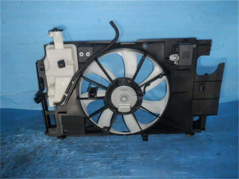 Used]Radiator Cooling Fan TOYOTA Aqua 2015 DAA-NHP10 1671121160