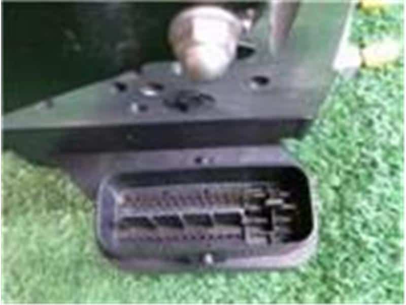 [Used]ABS Control Module TOYOTA Harrier 2006 DBA-GSU35W 4405048250 - BE ...