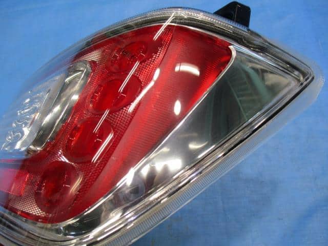 スズキワゴンR MH85S MH95S左テールレンズ35670-63R01 スズキワゴンR