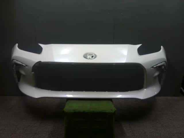 Used]Front Bumper Face TOYOTA 86 2021 3BA-ZN8 SU00309204 - BE