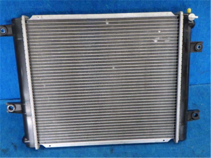 [Used]Radiator MITSUBISHI Minicab Truck 2011 GBD-U61T - BE FORWARD Auto ...