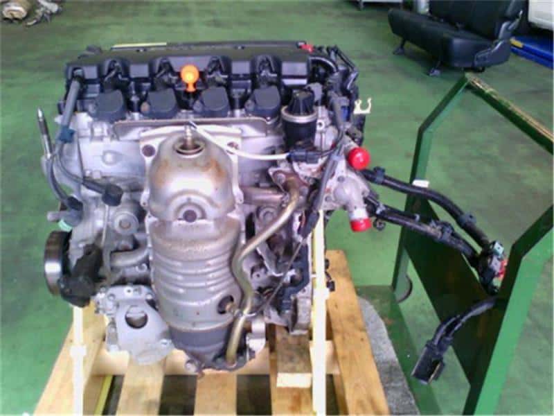 [Used]R18A-105 Engine HONDA Civic 2008 DBA-FD1 - BE FORWARD Auto Parts