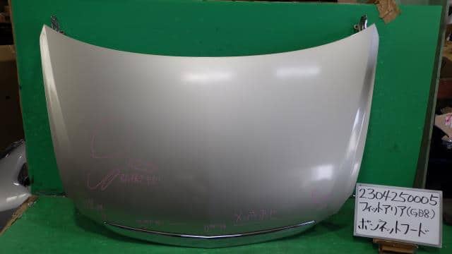 フィットアリア DBA-GD8 ボンネットフード GD8 ボンネットの中古品 | バッテリー 古河電池 Hood