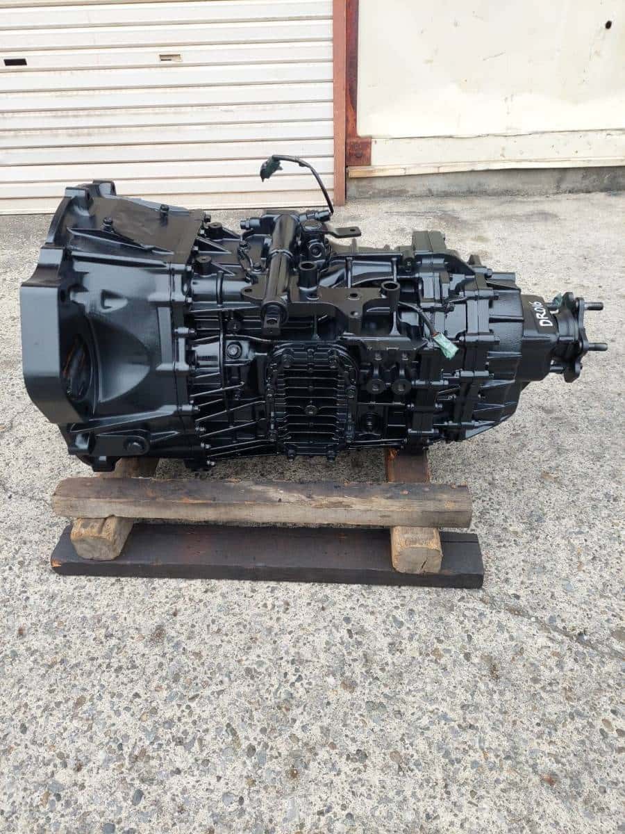[Used]Current model ISUZU forward/elf MZW6P/MZX6P Engine model 4HK1 ...