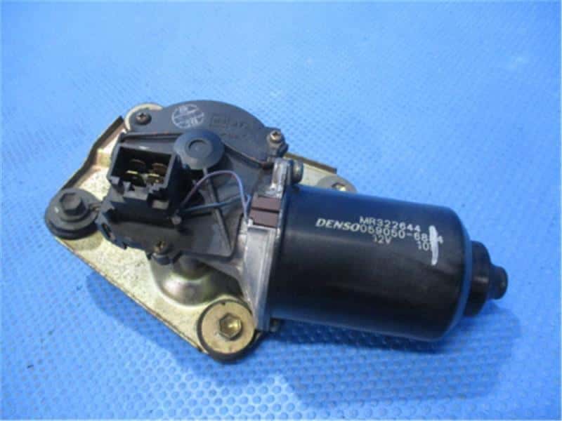 Used]Mitsubishi Genuine Pajero io H76W Front wiper motor MR322644