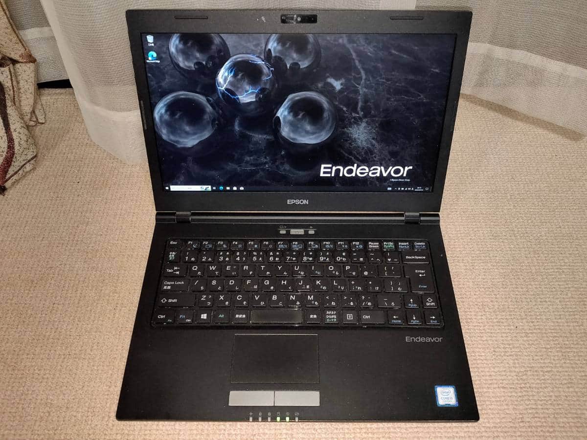 EPSON Endeavor NA513E FHD SSDHDD同時搭載 エプソン、13.3型モバイルノートPC「Endeavor NA513E-V バリューモデル