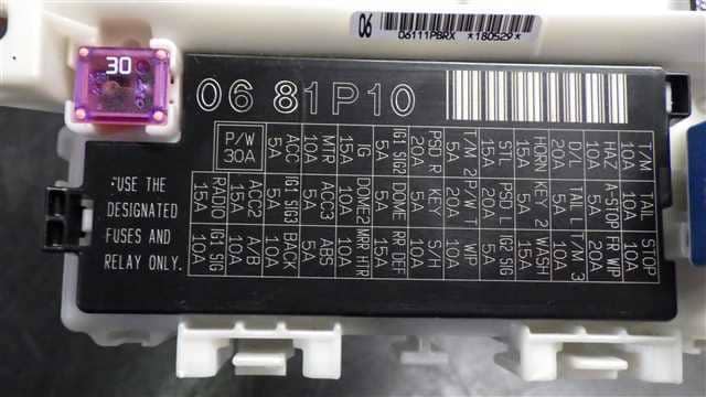 [Used]Fuse Box SUZUKI Solio 2018 DAA-MA36S - BE FORWARD Auto Parts