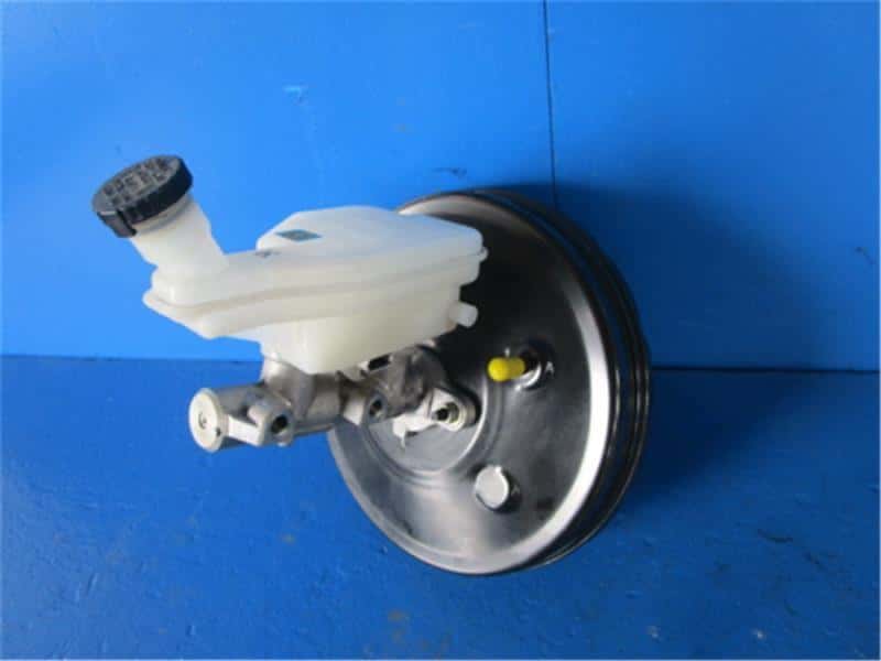 Nissan Tiida Brake Booster Master Cylinder Ex-Japan