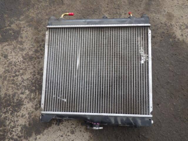[Used]Radiator SUZUKI Jimny 2000 TA-JB23W 1770081A11 - BE FORWARD Auto ...
