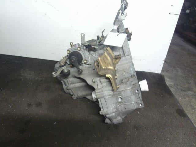 [Used]Manual Transmission TOYOTA COROLLA 2004 CBA-NZE121 3111552011 ...