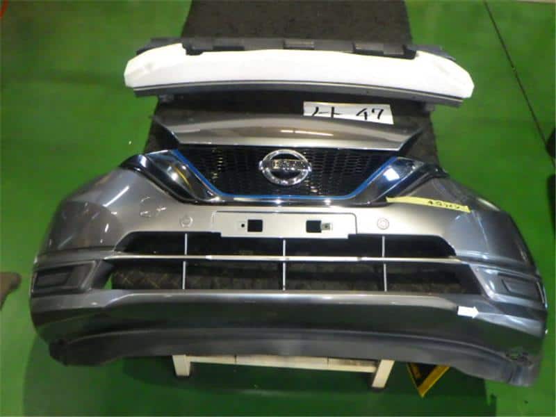 Used]Front Bumper NISSAN Note 2019 DAA-HE12 620225WL0C - BE