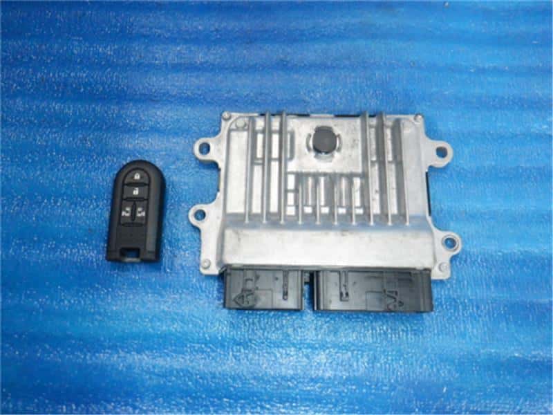[Used]Engine Control Unit / ECU TOYOTA Roomy 2018 DBA-M910A 89560B1L12 ...