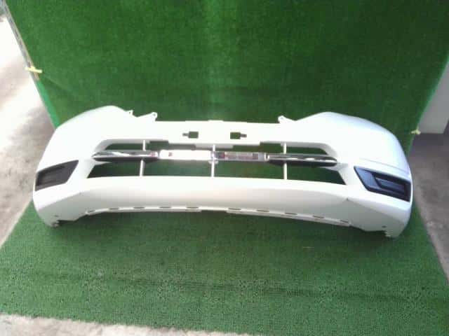 Used]Front Bumper NISSAN Note 2018 DBA-NE12 620225WL4B - BE