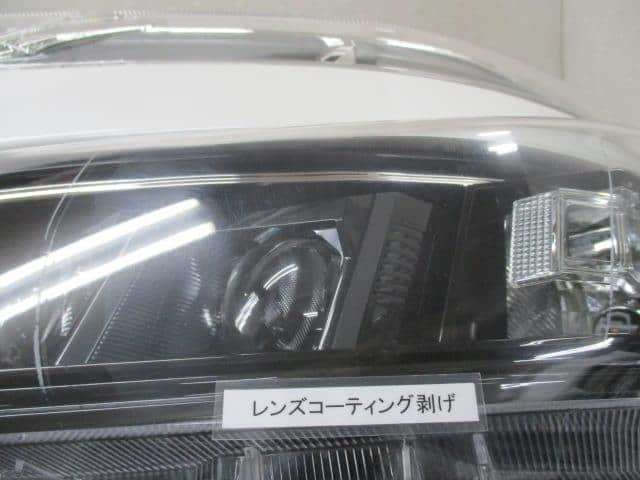 [Used]Left Headlight TOYOTA Voxy 2017 DBA-ZRR80W 8117028J10 - BE ...