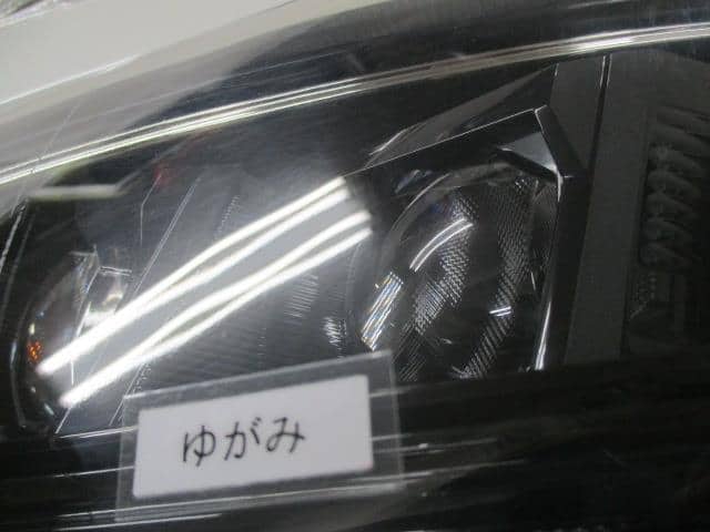 [Used]Left Headlight TOYOTA Voxy 2017 DBA-ZRR80W 8117028J10 - BE ...