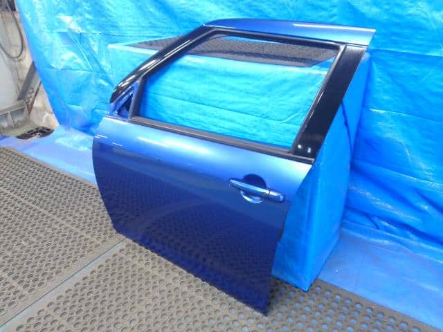 Used]Front Left Door Assembly SUZUKI Swift 2012 DBA-ZC72S