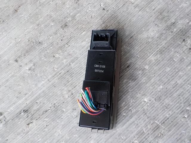Used]Power Window Switch SUZUKI Every 2012 ABA-DA64W - BE FORWARD