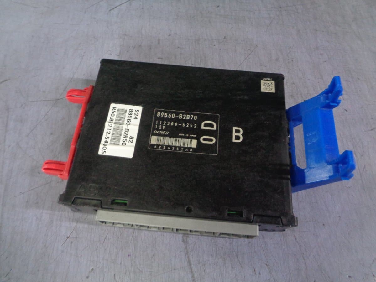 B/(ビースラッシュ)ジップパーカー/パンツセットアップ NAVY L 山田涼介 B/ビースラッシュ ジップパーカー/パンツセットアップ KHAKI L 山田