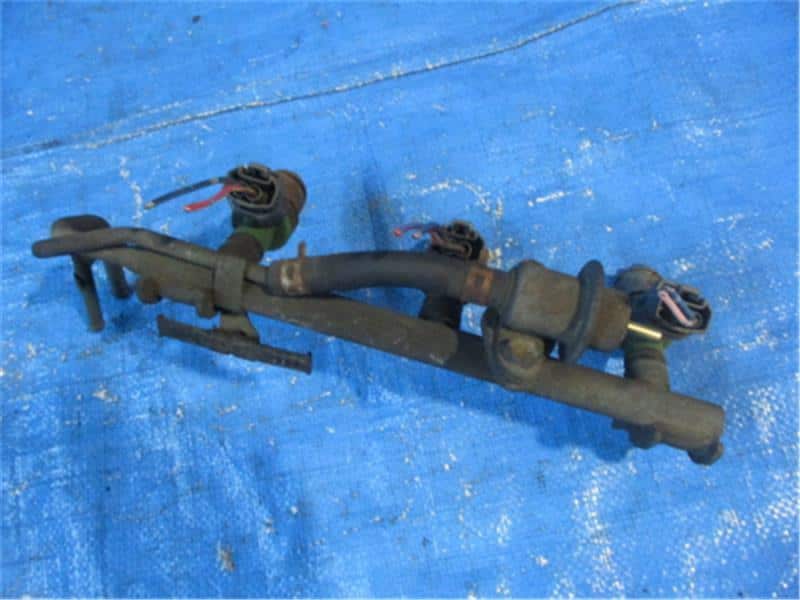 [Used]Fuel Injector SUZUKI Jimny 1997 E-JA22W 1571073G00 - BE FORWARD ...