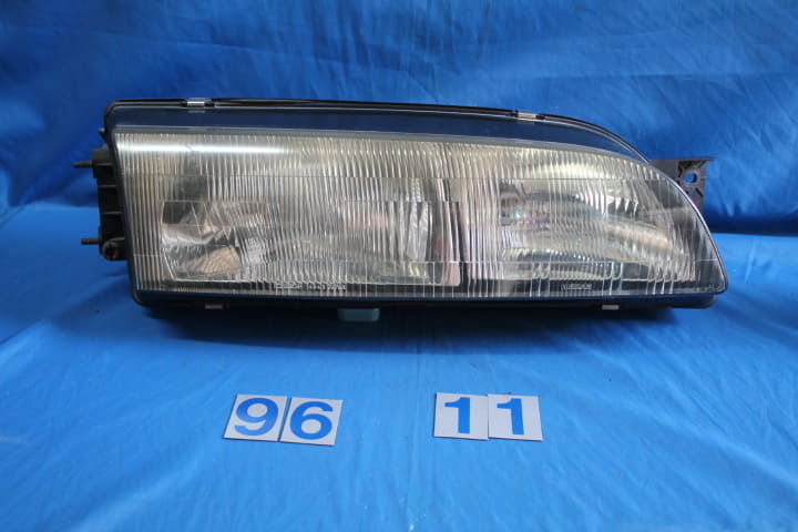 Used]K-326-1 Nissan Genuine S14 Silvia Right Halogen headlight