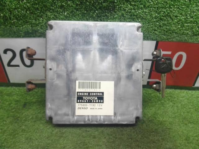 [Used]Engine Control Unit TOYOTA Regius ace 2005 KR-KDH205V 8966126B90 ...