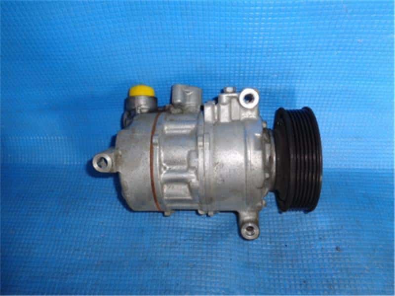 Used]Audi Genuine Audi A5 8TCDNL air-conditioner compressor P10700