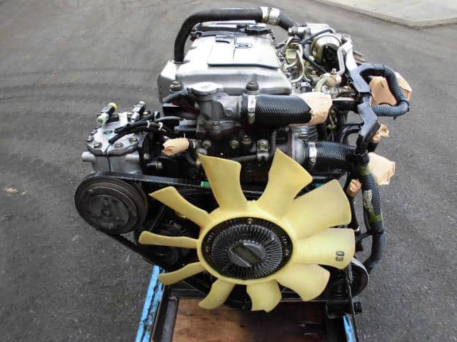 [Used]S05D Engine HINO Dutro 2004 KK-XZU306M - BE FORWARD Auto Parts