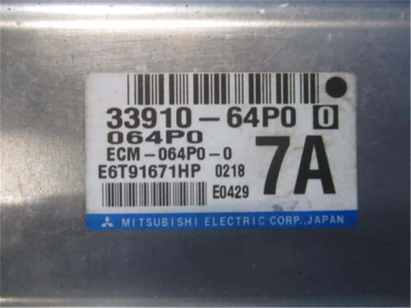 Used]Suzuki Genuine EVERY DA17V Engine Control Unit / ECU 33910