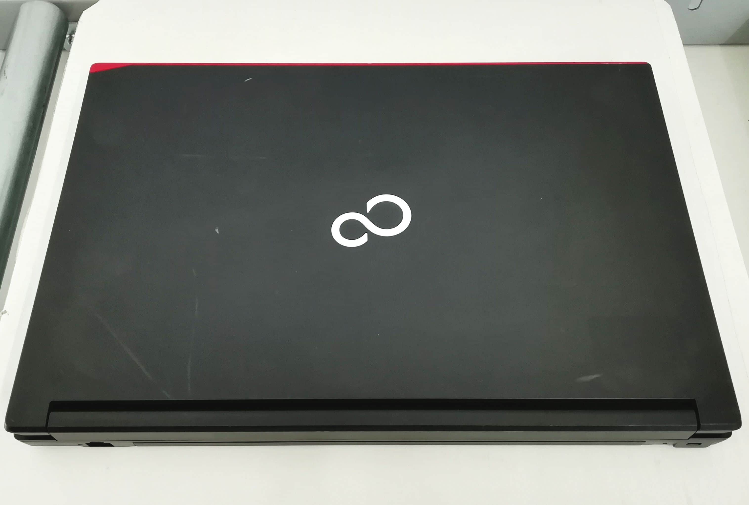 LIFEBOOK A576/PX FMVA1601WP FUJITSU 8GB Home appliances