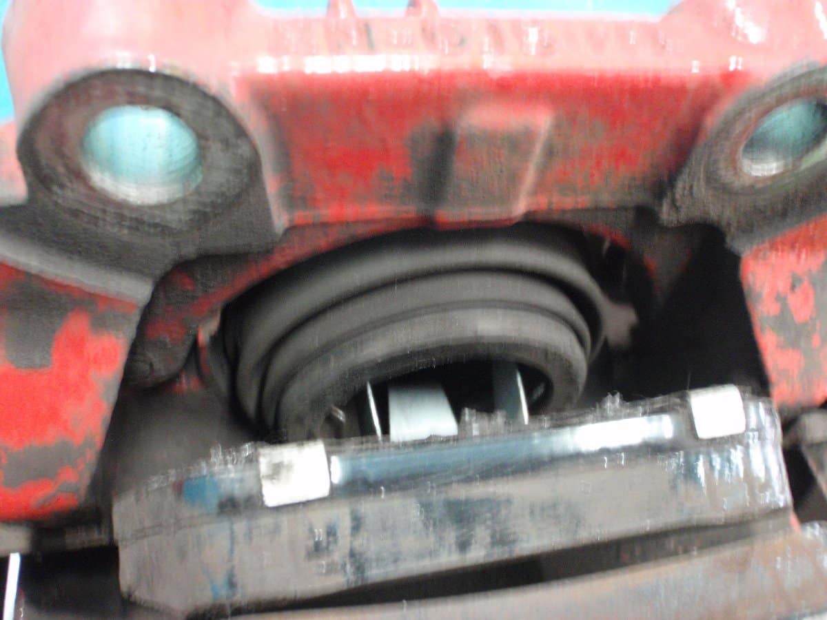 [Used]★ A9C5F03 Peugeot 208 GTi Front brakes caliper Right 351047JJ