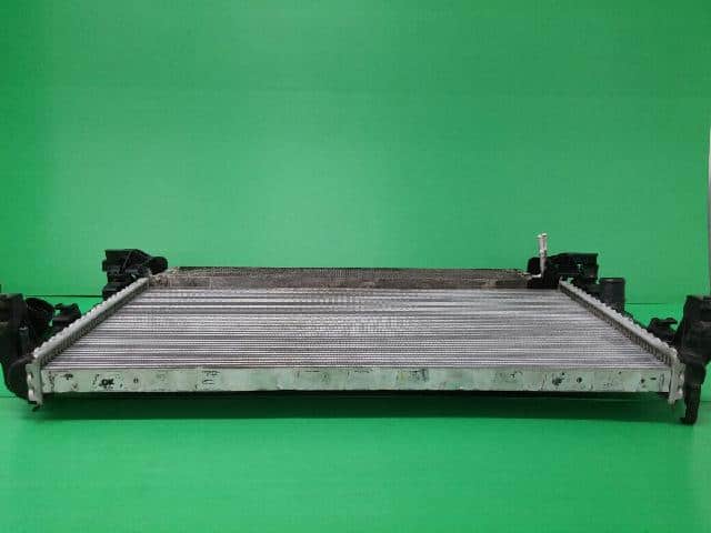 Used]Radiator Renault Samsung Safran 2014 214102583R - BE FORWARD